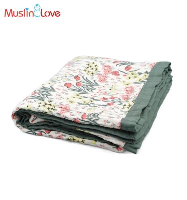 China Antistatic Love 4-Layer Rayon Bamboo Muslin Cotton Muslin Blanket Comforter for sale