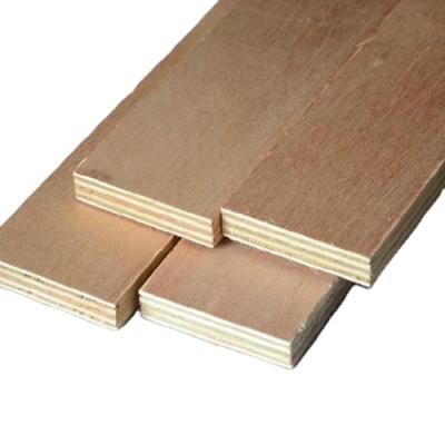 China Waterproof Marine Plywood Board Anti-slip 1220*2440mm Smooth Surface for sale