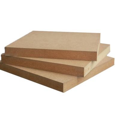 Κίνα Beautiful First-class Veneer Mdf Board E1 MDF Wood Fiber MDF Plywood Chipboard Practice Board Colors BAIPAISEN 580-830KG/M3 προς πώληση