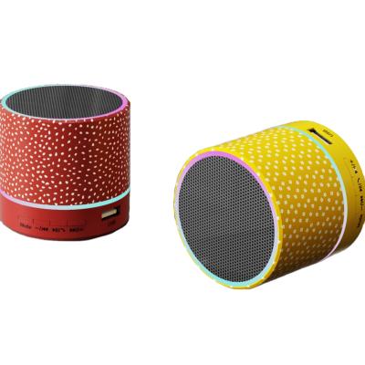 China Hot Selling Support TF+handsfree Function Sound System Sports Outdoor Portable Gift Speaker Microphones Mini Wireless Speaker for sale