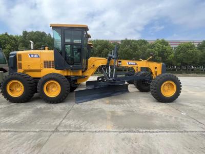 中国 Heavy Equipment Motor Grader M135 6 Forward And 3 Revers Air Conditioning 販売のため