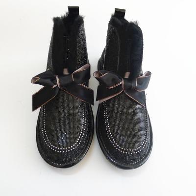 China Colorful Lady Bling Bling Snow Anti-odor Winter Stones Boots for sale