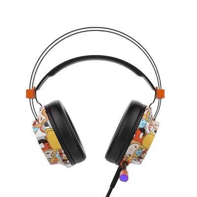 China 2020 New Earphone Design Ergonomic Design Comfortable Graffiti RGB 7.1 Gaming Headset With Microphone for sale