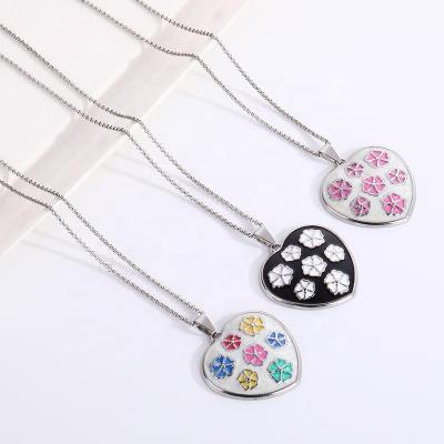 China 2021 new style stainless steel color dripping flower necklace fashion love color stainless steel ladies casual/sporty necklace for sale