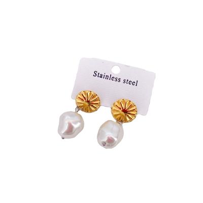 China Hiphop Fashion Vintage Stainless Steel Flower Double Hoop Pearl Earrings Border Gold Plated Jewelry for sale