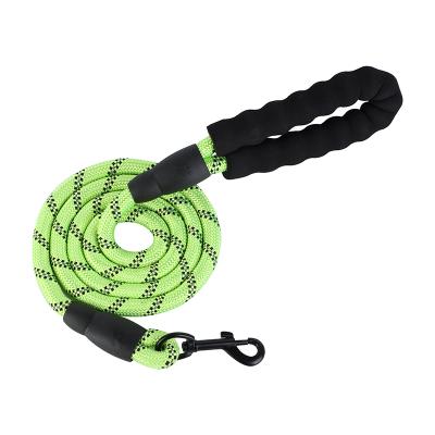 China Thoughtful Nylon Rope Dog Leash With Comfortable Handle Round Leash Rope Dog Advance Dog Bungee Leash for sale