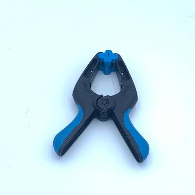 China Hot Selling PP TPR User Friendly Woodworking Clip Spring Tools Clamp for sale