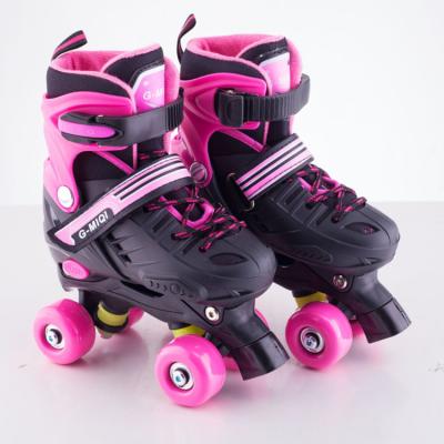 China PVC Tow-Row Roller Skates 4 Wheels Outboard Wheel Stripe Shoes Roller Skates for sale