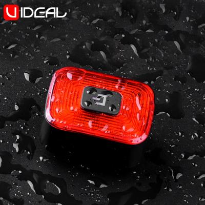 China PC+Aluminiun Alloy Outdoor Rechargeable Bike Accessories LED Bicycle Tail Light Set Smart Bike Light for sale