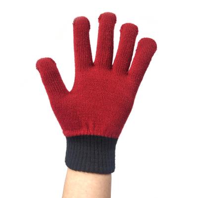 China Simple Price High Quality Cheap Promotional Empty Style Red Acrylic Knit Magic Gloves for sale