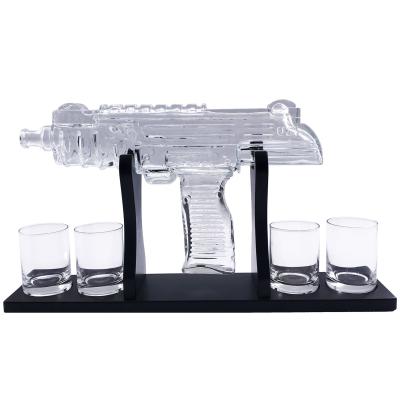 China New Classic/Postmodern Machine Technology Glass Bottle Decanter Ak 47 Gun Shape Bottle Glass Whiskey Decanter With Glass Set for sale