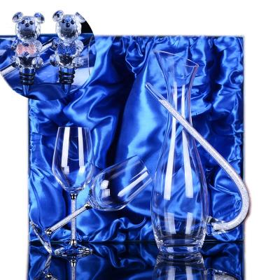 China Latest Luxury Hotel Fairy Tale Crystal Wedding Wine Carafe Decanter Glass Set Decoration Centerpieces for sale