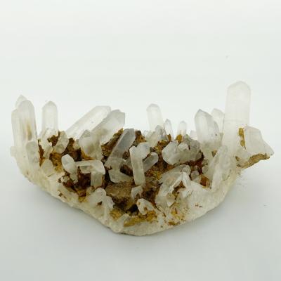 China Loose Rock Crystal Cluster For Home Decoration Hot Selling Africa Healing Cluster Rock Natural Clear Quartz Cluster for sale