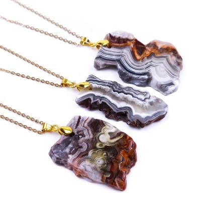 China Wholesale Romantic Shape Natural Semi-precious Freeform Necklace Simple Design Stones Mexico Agate Pendant for sale