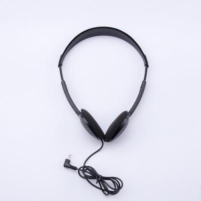 China Portable Small Single Ear Earbuds Headset Headphones Suitable For Mobile Phone With Black Color Popular Design for sale