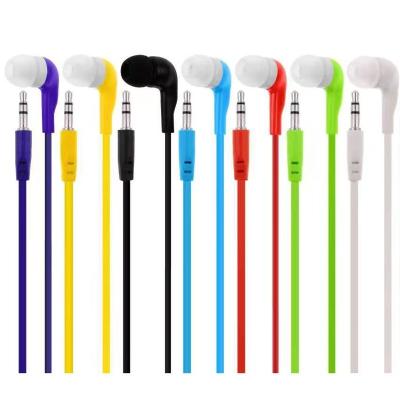 China In-ear colorful over-ear wired headphone with button and volume control suitable for smart phone as a fashion gift for sale