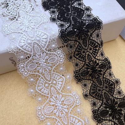 China Viable White Guipure Embroidery Laces Fine Lace Band Water Soluble Lace Trim For Home Textiles Ribbon Border for sale