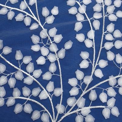 China Fashion 3d lace fabric bridal viable 3d lace applique white pearl beaded fabric 3d lace for sale