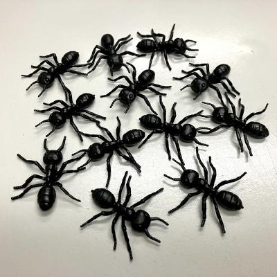 China Alert People Halloween Creature PVC Black Ant 12pcs Set for sale