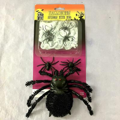 China Stick On The Wall Halloween PVC Creature Set for sale