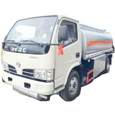 China Carbon steel or aluminum small tanker truck for sale Dongfeng 4x2 4x4 5000 liters fuel tanker truck for sale