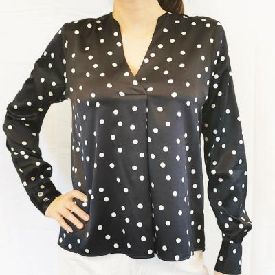 China Long Lady Shirt Dot Design Women Real Silk Classic Black and White Polka Dot Shirt Anti-Pilling Sleeve Office Blouse for sale