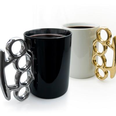 China Drinking Coffee Mugs Factory Sale Ready Ship Ceramic Mug With Gold Plated Or Silver Plated Circles Handle 3D Ceramic Mug With Customized Design for sale