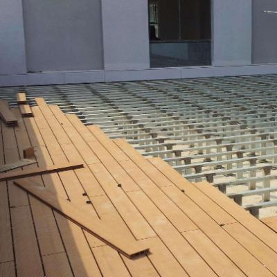 China Modern WPC Interlocking Waterproof Composite Decking for sale