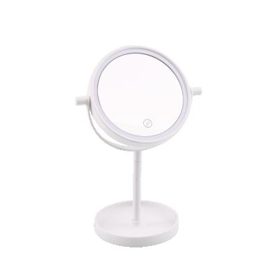 China Portable Makeup Mirror Dry Battery Travel Makeup Mirror Modern Smart Rotating Portable Led Light for sale