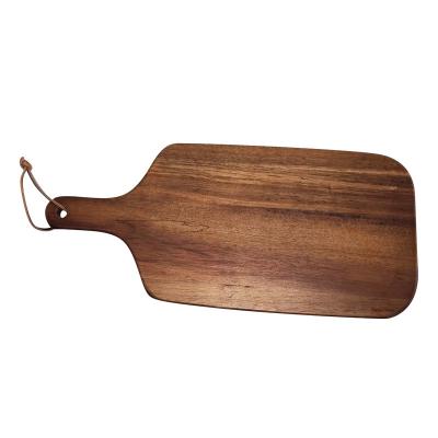 China Sustainable Acacia Wood Pizza Skin Cutting Board With Handle Cheese Pizza Board for sale