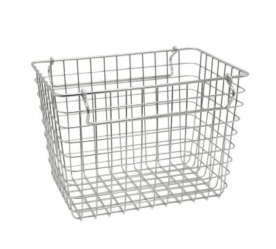 China Wholesale Kitchen Sustainable Storage Wire Basket Stainless Steel Picnic Metal Mesh Basket for sale