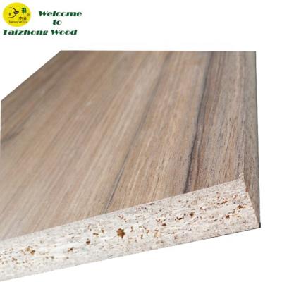 China Industrial Wood Grain Melamine Particle Board for sale