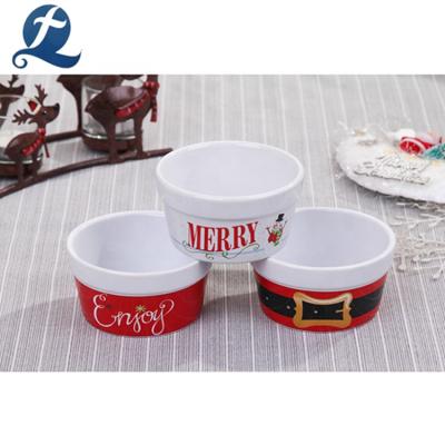 China Sustainable Kitchenware Food Grade Merry Christmas Round Ceramic Bakeware for sale