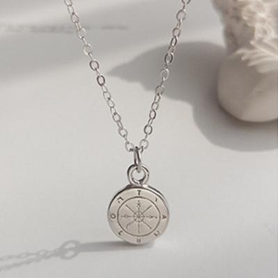 China Vintage Suowei Oem 925 Sterling Silver Necklace 2022 Fashion Women Compass Pendant Accessories Policy Gold Jewelry Necklaces for sale