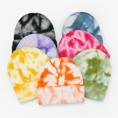 China 2022 COMMON Gradient Dye Knotting Fashionable Slipover Woolen Knitted Warm Hat Thickening Earflaps Mountaineering Hat Outdoor Sports for sale