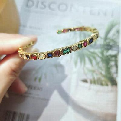 China TRENDY Custom Bracelet Fashion Personalized Women's Jewelry Geometric Bracelet 18K Gold Plated Star American Diamond Bracelet for sale