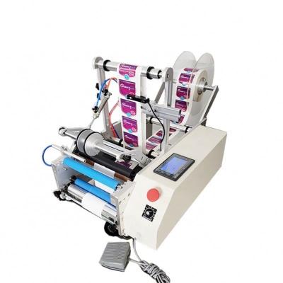 China Semi-Automatic Adhesive Sticker Labeling Machine For Round Bottles zu verkaufen