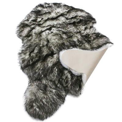 China Single Faux Faux Sheepskin Fur Blanket Non-slip Imitated Animal Fabric For Home for sale