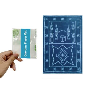 China Waterproof Pocket Prayer Mat Muslim Muslim Use One Time Disposable Prayer Mat for sale