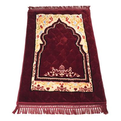 China Middle East Plush Turkey Velvet Customized Wholesale Prayer Rug for sale