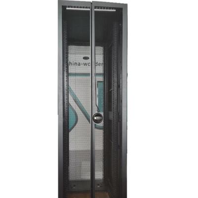 China Professional Factory Sale Fireproof Server Rack Network Cabinet for data center en venta