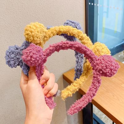 China New Girls Cute Teddy Bear Hair Accessories Wholesale Cute Teddy Bear Ears Simple Winter Hair Accessories Ornamenvelvet Headband Kids Headband for sale