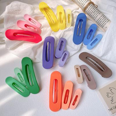 China Hair Accessories 3 Piece Set Korean Candy Color Cute Platypus Hair Clip Makeup Plastic Hairpin Big For Girls for sale