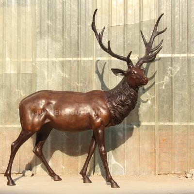 China Europe Large Brass Animal Statue Brass Deer Statue For Garden for sale