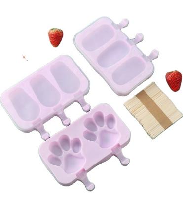 China Home Bar Hotel and Restaurant Cartoon Silicone Trays Popsicle Mold Ice Pop Molds with Lids and Sticks for sale