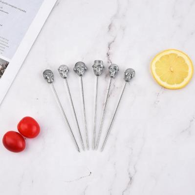 China New Design Stainless Steel Fork Sustainable Fruit Picker New Design Fork Embossed Fruit Needle for sale