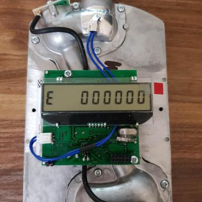 China Custom Make 7 Segment 6 Pins 9 Digits TN COG TIC33 Display LCD With LCD Drive Chip For Gas Meter, Water Meter, electric meter. 37x14.8mm for sale