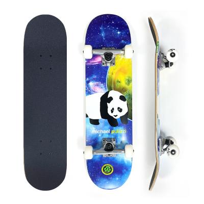 China Pro Adult Complete Skateboard 7 Layers Maple Wood Skateboard Deck For Extreme Sports And Outdoors for sale