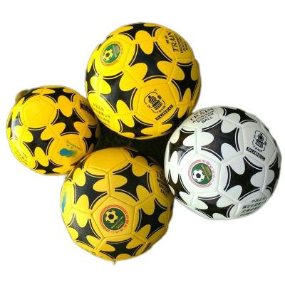 China Official PVC Machine-stitched Match Size Specification High End Locomotive Football Soccer Balls Outdoor Sports Traning/Durable And Kick Resistant for sale