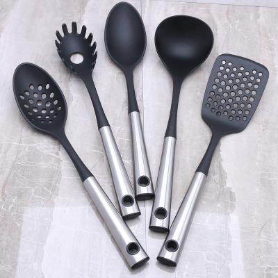 China Long Lasting Design Good Quality Standard Nylon Hook 5pcs Bow Pipe Handle Material Comfortable Kitchenware for sale